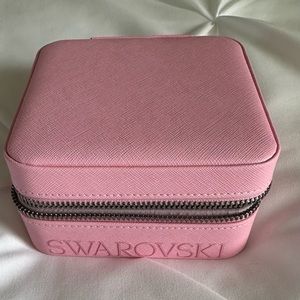 Swarovski, jewelry, travel, or storage case